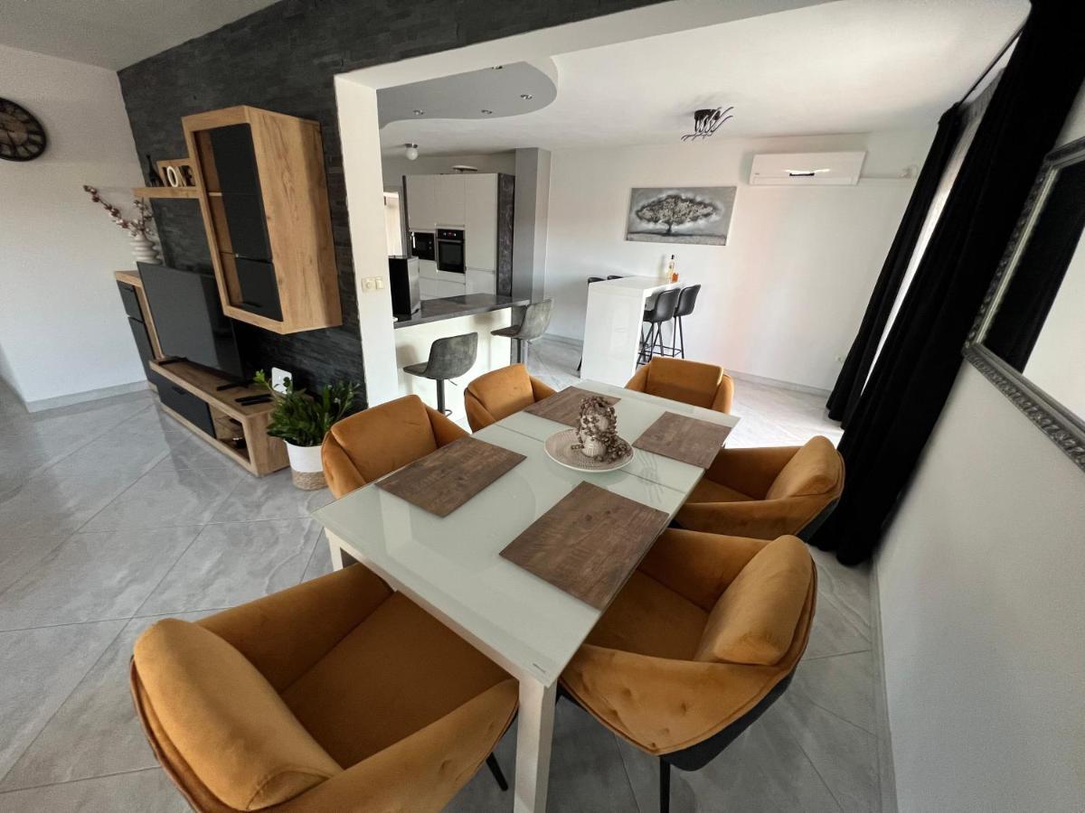 Apartments Cosic Klenovica Dış mekan fotoğraf