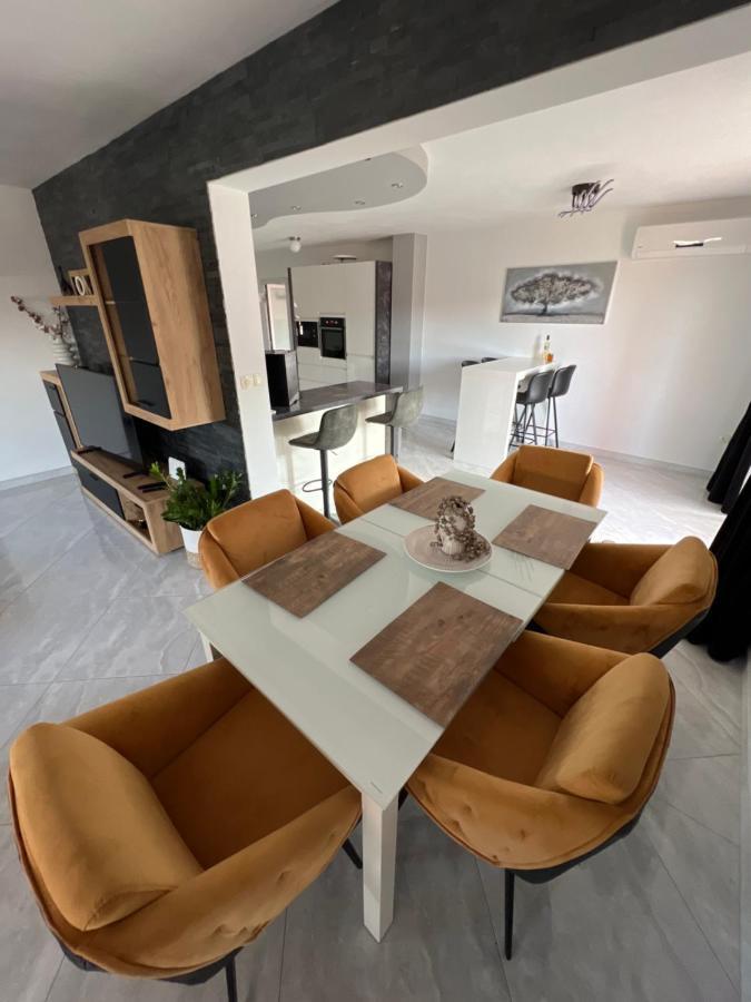 Apartments Cosic Klenovica Dış mekan fotoğraf
