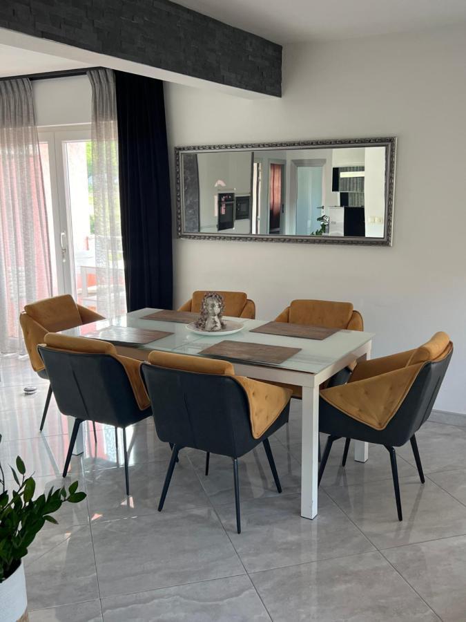 Apartments Cosic Klenovica Dış mekan fotoğraf