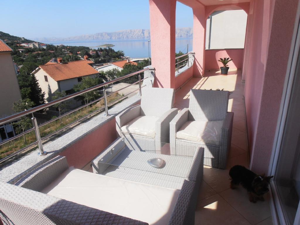 Apartments Cosic Klenovica Oda fotoğraf